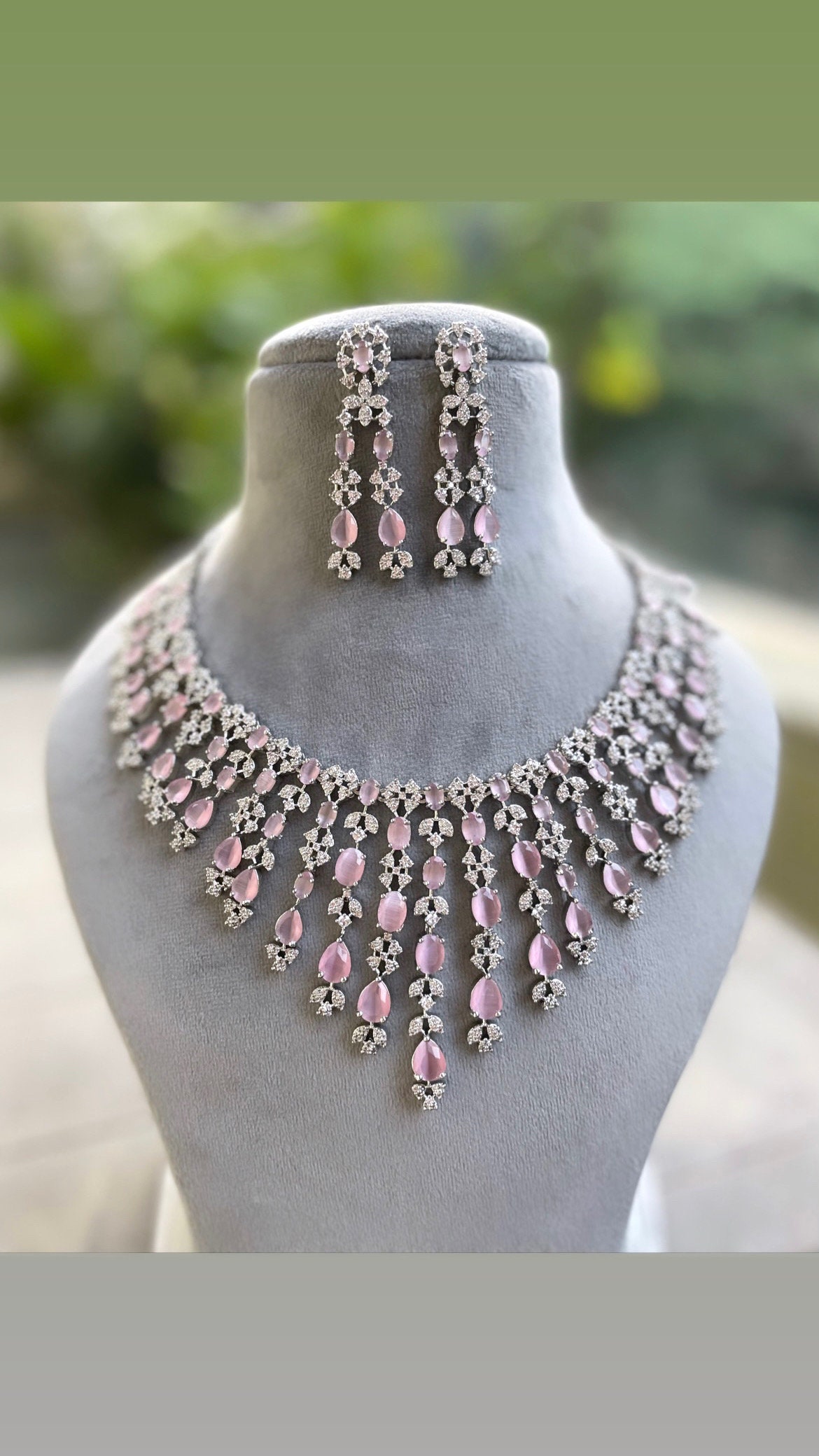 pink diamond necklace set