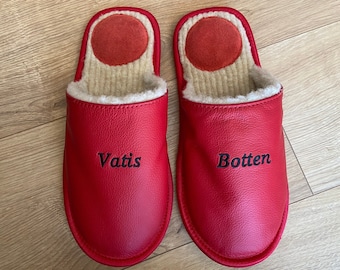 Gepersonaliseerde rode leren pantoffels voor dames