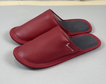 Red slippers, female slippers, leather slippers, cosy slippers, slippers for women, closed toe slippers, women slippers, women house shoes