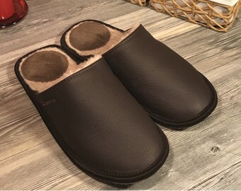 Dark brown slippers, women slippers, leather slippers, wool slippers, warm slippers, closed toe slippers, home slippers, women's house shoes