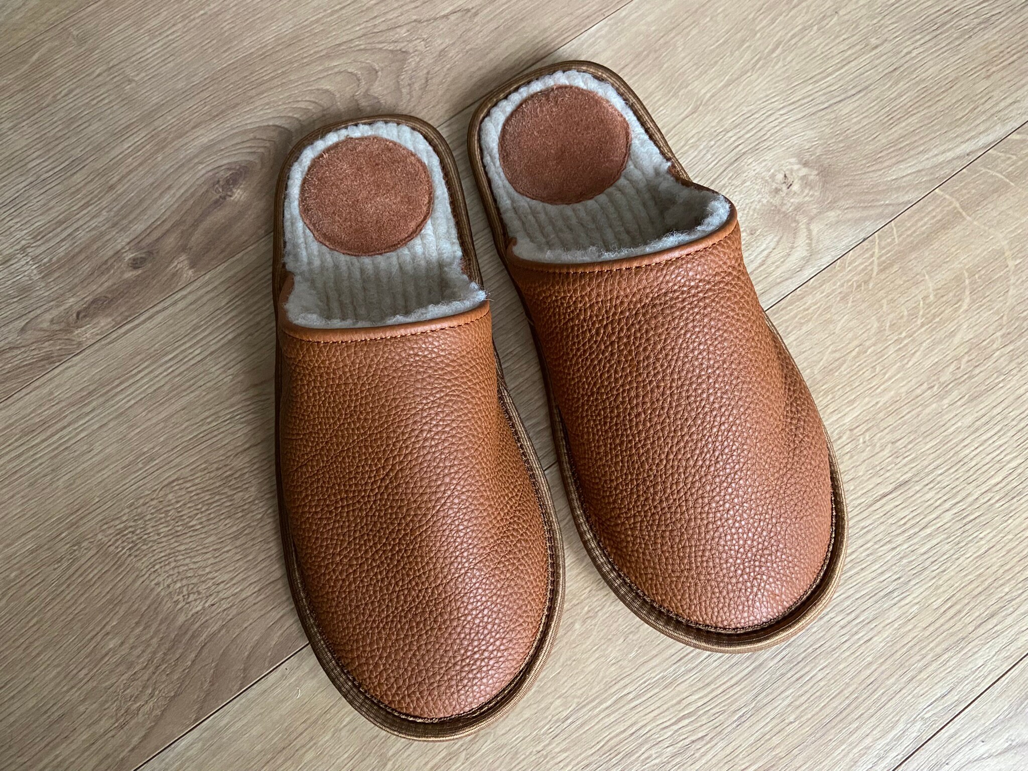 Men's Scandinavian Slippers: Comfort, Style, and Timeless Design