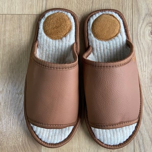 Brown slippers, men slippers, leather slippers, merino wool slippers, warm slippers, open toe slippers, home slippers, men's house shoes