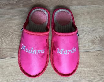 Personalized Pink Leather Slippers – Engraved Monogram Merino Wool House Shoes – Gift for Her