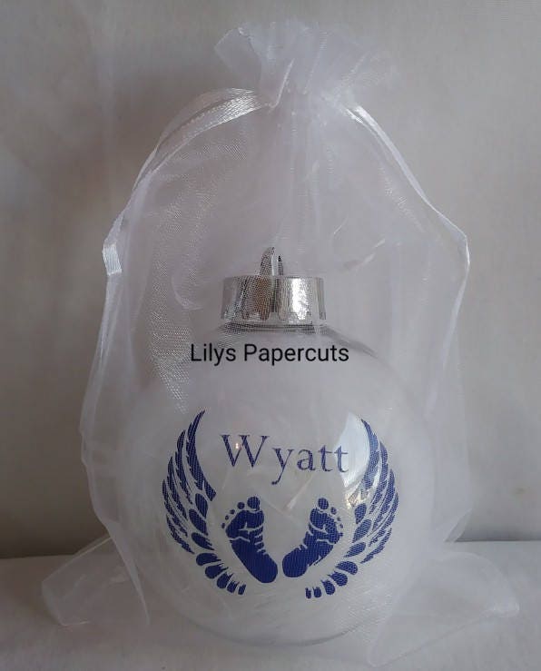 Angel wings, Baby loss, Angel baby, Remembrance bauble, Loved one, Christmas tree bauble, Feather filled bauble, Bauble - Image 1