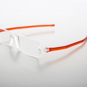 Red Folding Reading Glasses Vintage / Diopter 3.50- Paulie