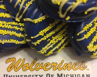 University of Michigan Chocolate Covered/Dipped Oreos, U of M Cookies, Michigan Wolverines, Maize and Blue Desserts, Gifts for Dad