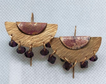 Shabby chic earrings in copper for elegant outfit. Geometric earrings with copper half moon and dangling purple crystal beads