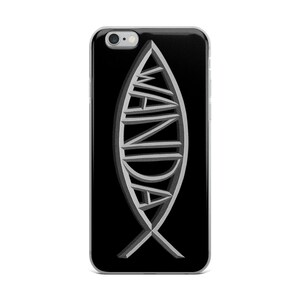 Peut inclure: Une coque de téléphone iPhone noire avec un motif de poisson 3D argenté. Le poisson est composé du mot "WANDER" dans une police de caractères stylisée.