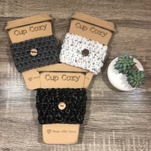 Simple Crochet Cup Cozy Pattern Made With Chunky Yarn