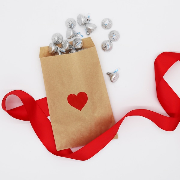 Kids Valentine, Valentine's Treat Bag, Valentine's Day Goodie Bag, Heart Bag, Valentine's Day Gift