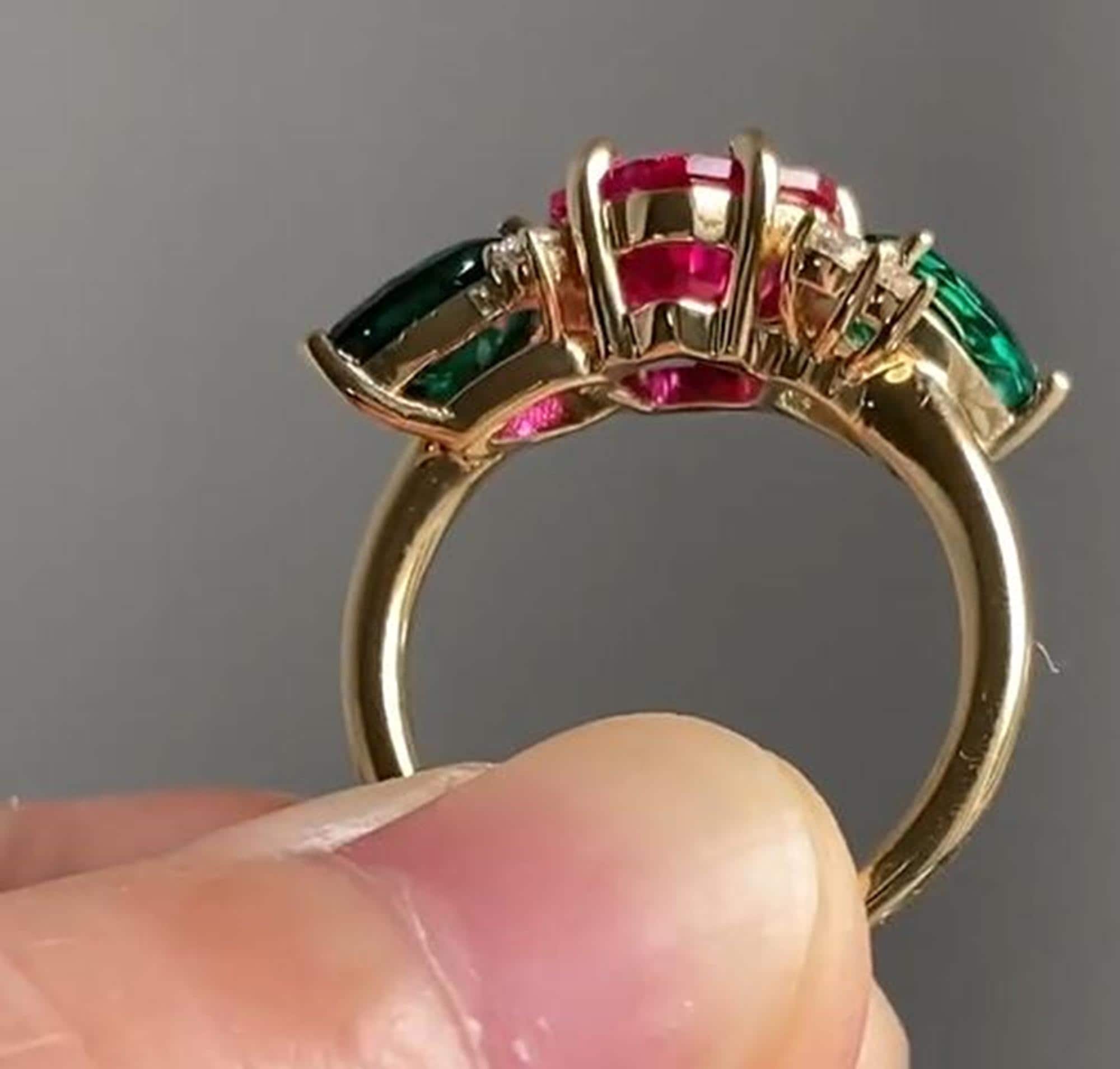 Nature Inspire Floral Motif Ring, Ruby & Green Gemstone Ring, Multi ...