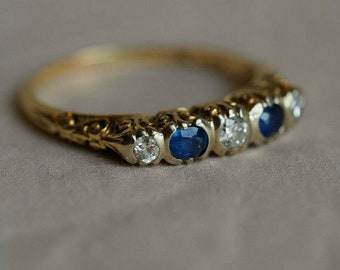 Vintage Five Stone Art Deco Ring, Blue & White Round Diamond Ring, Minimalist Women&#39;s Ring, Delicate Yellow Gold Ring, Filigree Estate Ring