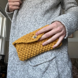 Honey and Maple Crochet Wallet Pattern - Digital Pattern PDF - Crochet Cardholder - Crochet Pattern - Crochet Tutorial