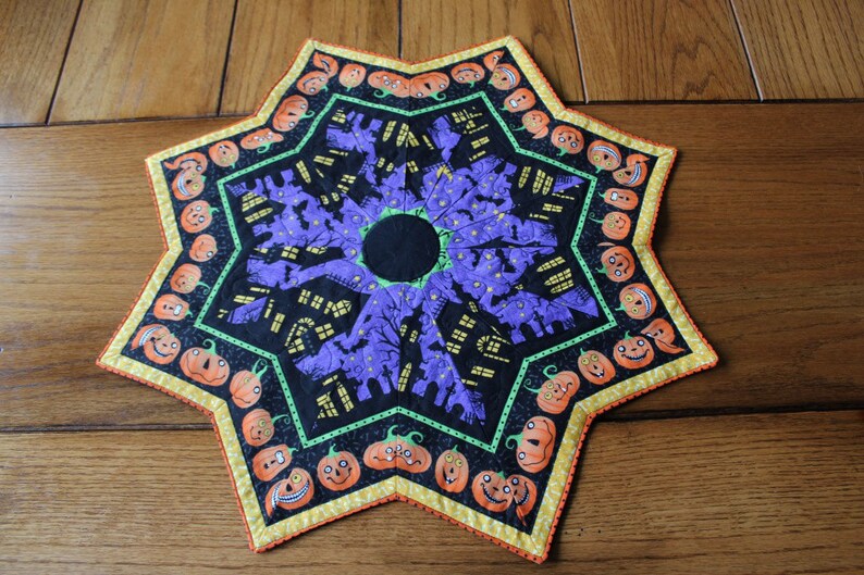 Star Shaped Halloween Table Topper Or Dresser Scarf Quilted Etsy
