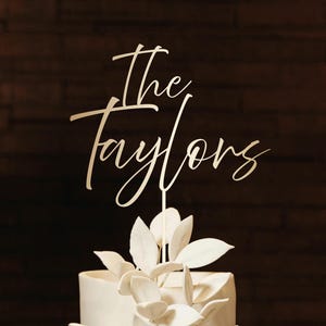 Rustic Script Wedding Cake Topper: Personalized Family Name