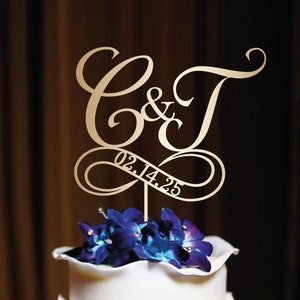 Topper de pastel de boda de oro personalizado iniciales pastel topper rústico Mr and Mrs cake topper Aniversario pastel topper fecha de boda, N#56_2