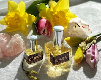 Profumo naturale OLWEN - Giacinto, Pioppo, Acacia