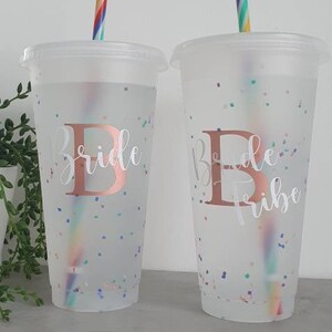 Tazze fredde personalizzate Starbucks Style per addio al nubilato, doccia nuziale, regali da damigella d'onore, tazza cambia colore, decorazioni per feste, venti cup