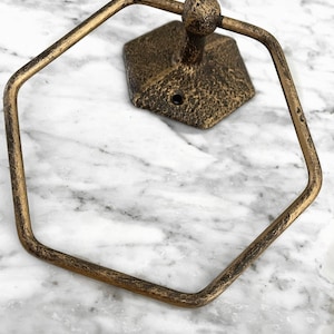 Rustic Towel Ring Holder, Bathroom Decor, Remodel, Shabby Chic, Hexagon Metal Ring Towel Holder