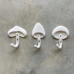 3 Piece Mushroom Hook Set, Farmhouse Hooks, Coat Hook, Entry Way Hook, Towel Hook