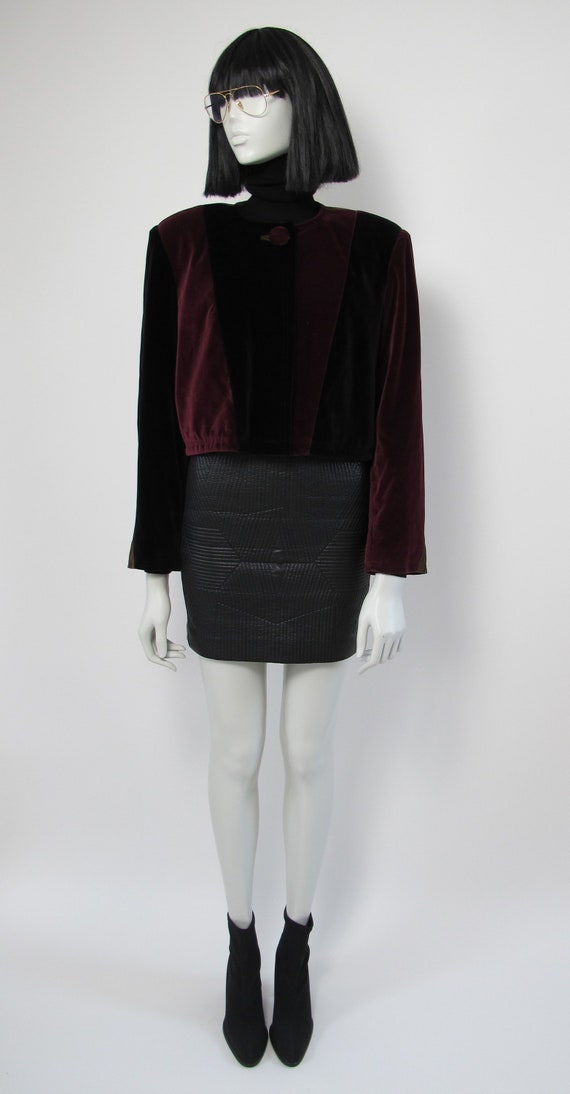 90s velvet boxy blazer with shoulder pads - image 4