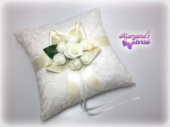 CAKER SERVER LUCITE HANDLE ORGANZA BOW SATIN ROSE WEDDING OR QUINCEANERA NIP