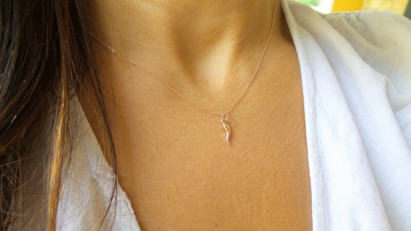 Collier Chaîne Or Rose 18 Carats Avec Pendentif Corne émaillé - Neuf Avec étiquette