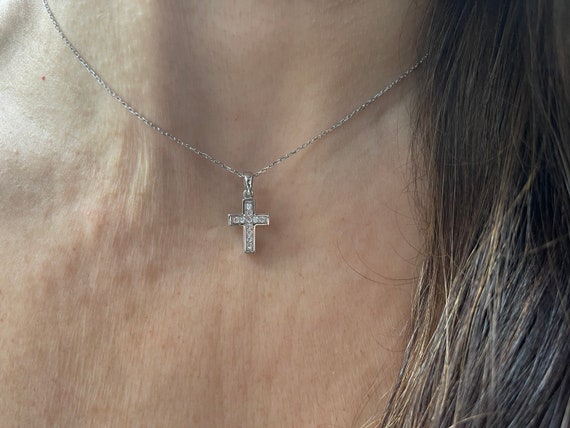 Ciondolo Croce in argento 925 con zirconi 3 mm luminosi catenina omaggio