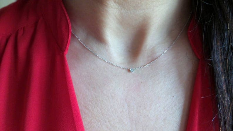 Diamond Necklace / 14k Gold Diamond Necklace / Floating Diamond Necklace / Solitaire Diamond Necklace / Diamond Bezel Necklace / Dainty imagem 3