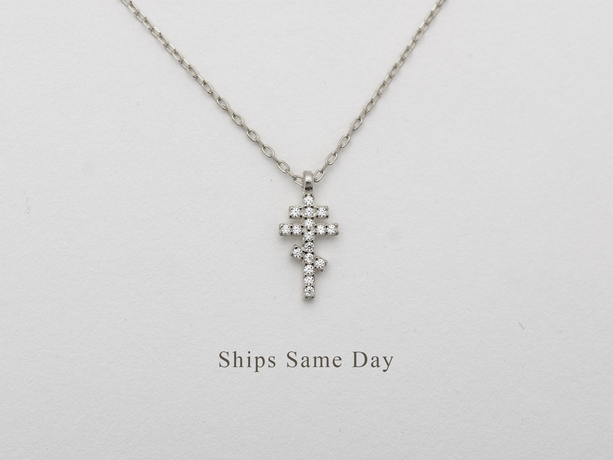 Three Cross Necklace - Etsy