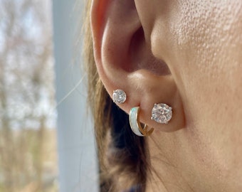 Mother of Pearl Huggie Hoop Earrings (pair) / 14k Gold Small