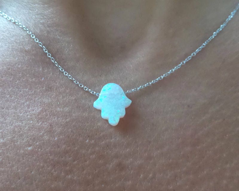 Hamsa Necklace main image 1