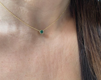 Emerald Solitaire Necklace 5mm / Emerald Solitaire Pendant / Bridal Emerald Solitaire Necklace / Emerald Bezel Set Necklace / May gemstone