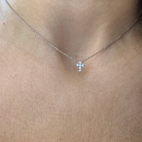 Cross Necklace / Tiny Cross Necklace 