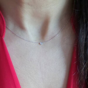 Diamond Necklace / 14k Gold Diamond Necklace / Floating Diamond Necklace / Solitaire Diamond Necklace / Diamond Bezel Necklace / Dainty imagem 6