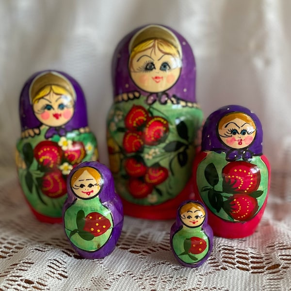 Russian Nesting Dolls, Russian Folk Art