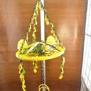 Bee, #577, Foraging Bird Sugar Glider Toy, Small Bird Toy, Exotic Animal Toy, Small Pet Toy, Parrot Toy