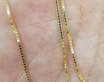 16-24 MCS Jewelry 14k Yellow OR White Gold Solid 0.8mm Box Link Chain Necklace with Lobster Claw Clasp 16-24 MCS Jewelry 14k Yellow OR White Gold Solid 0.8mm Box Link Chain Necklace with Lobster Claw Clasp