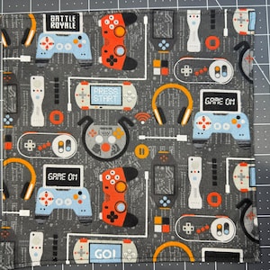 Games Pocket Square, Small 8in, Consoles and Controllers, Hank with Black Cotton Backing
