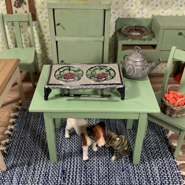 Miniature German Gerlach Table Top Gas Burners or Warmer, Vintage, 1930s-50s for Dollhouse Dining Room or Kitchen