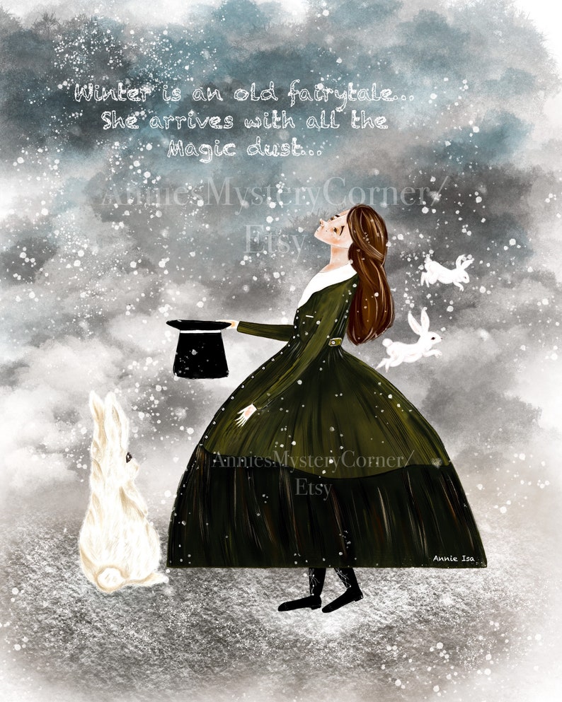 K&ouml;nnte beinhalten: Eine digitale Illustration einer Frau in einem gr&uuml;nen Kleid, die einen Zylinderhut h&auml;lt. Sie ist von wei&szlig;en Kaninchen und Schneeflocken umgeben. Der Text "Winter is an old fairytale... She arrives with all the magic dust..." ist &uuml;ber ihr geschrieben.