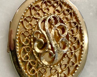 Sarah Coventry Medaillon Ketting Gouden Logo Lang Gesigneerd