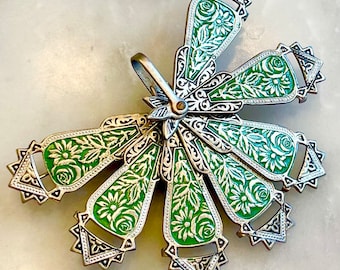 Damascene Folding Fan Hanglamp Broche Spanje Gesigneerd Zilver Groen