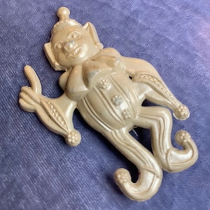 Jester Brooch Retro Funky Old Acrylic Plastic Unusual 2” Long