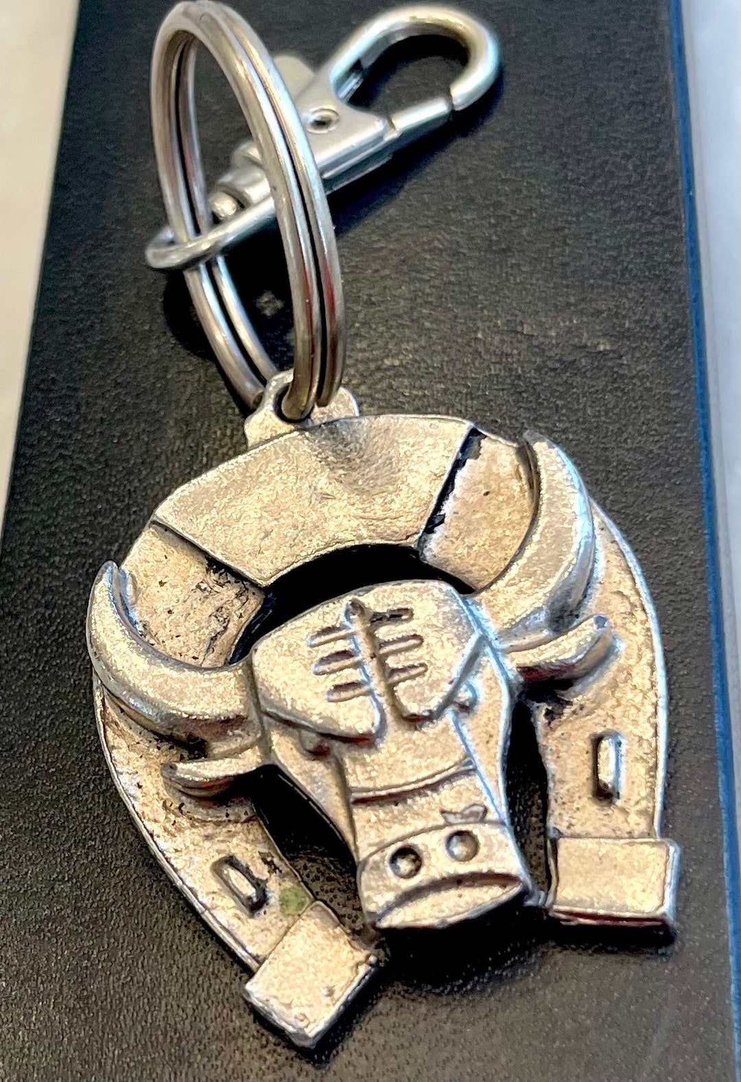 Bull Keychain Retro Collectible - Etsy