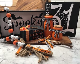 /& Ghouls| Tiered Tray Mini Book Set Faux Book Halloween Decor Goblins Mini Halloween Book Stack |Ghosts Set of 3 Faux Books
