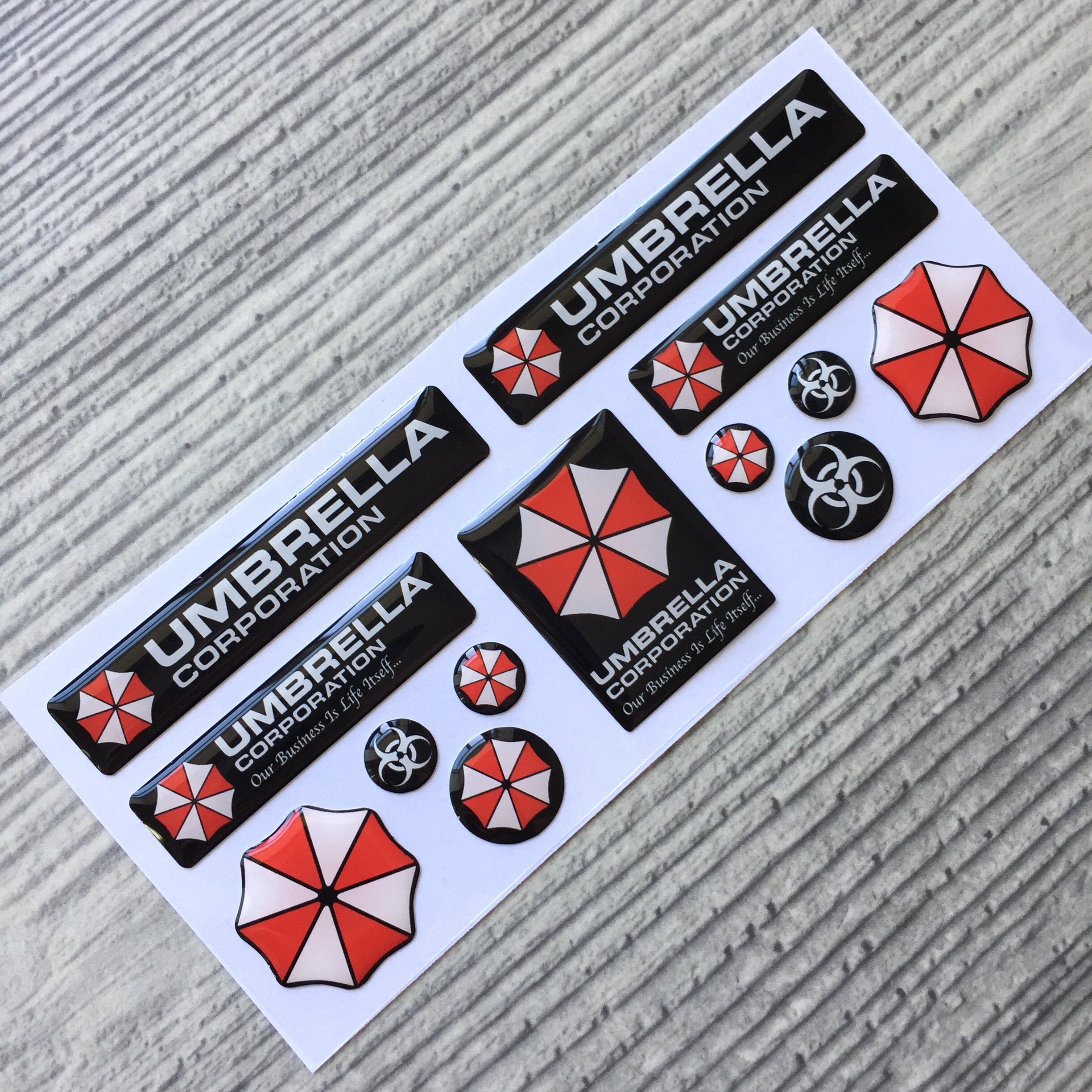 Resident Evil Umbrella Corporation 3D gewölbte Aufkleber 13 Stück - .de