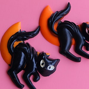 Vintage Fraidy Cat Halloween Cake Toppers Cupcake Toppers Vintage Baking Decorations image 1