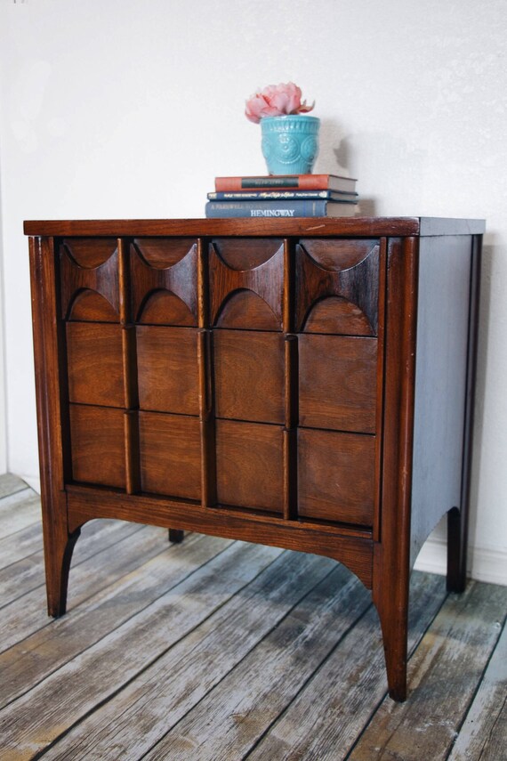 Kent Coffey Perspecta Walnut Rosewood Nightstands Set Of 2 Etsy