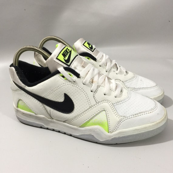 nike classic tennis vintage